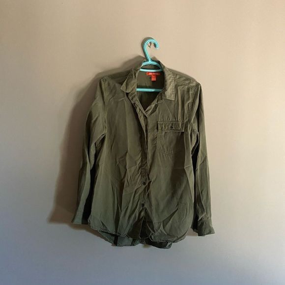 Joe fresh lightweight button down - Picture 1 of 4